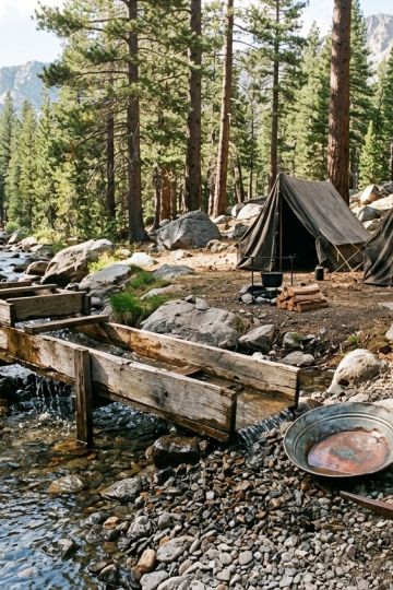 1849 Gold Rush: The First Nugget